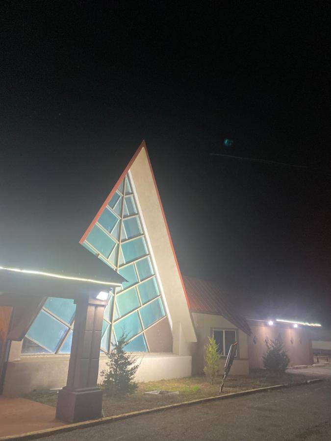 American Best Inn By Oyo I-35 Perry Near Lake Mcmurtry מראה חיצוני תמונה