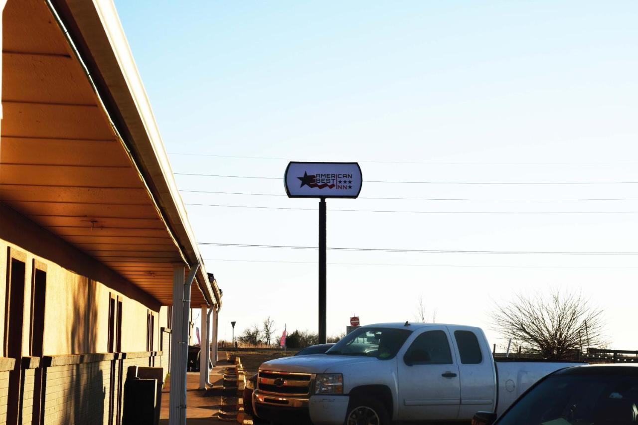 American Best Inn By Oyo I-35 Perry Near Lake Mcmurtry מראה חיצוני תמונה
