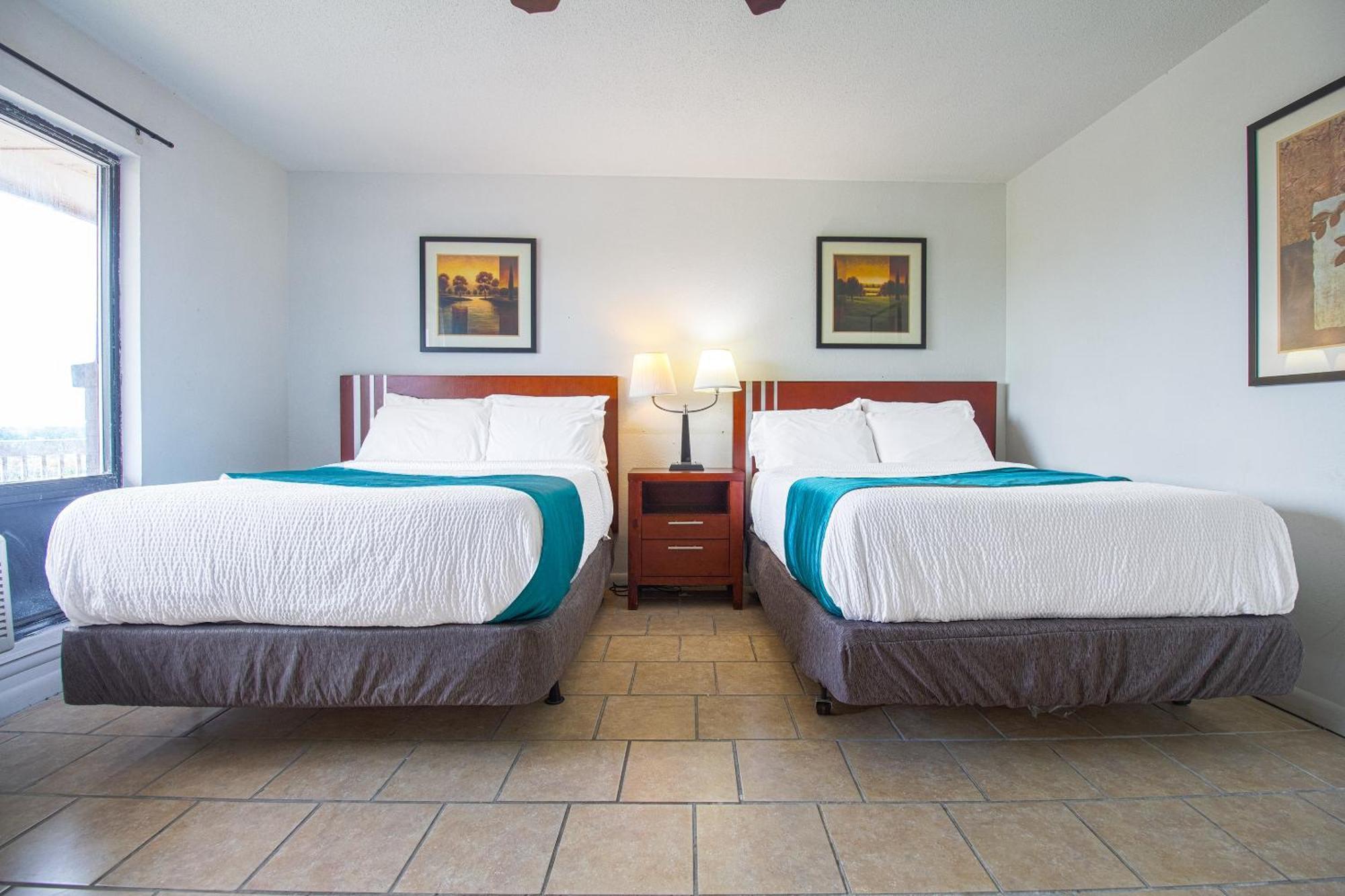American Best Inn By Oyo I-35 Perry Near Lake Mcmurtry מראה חיצוני תמונה